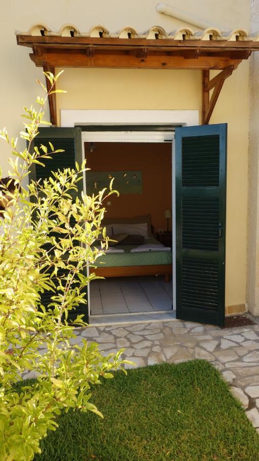 Alexandra Natalia * Agios Gordios (Corfu)